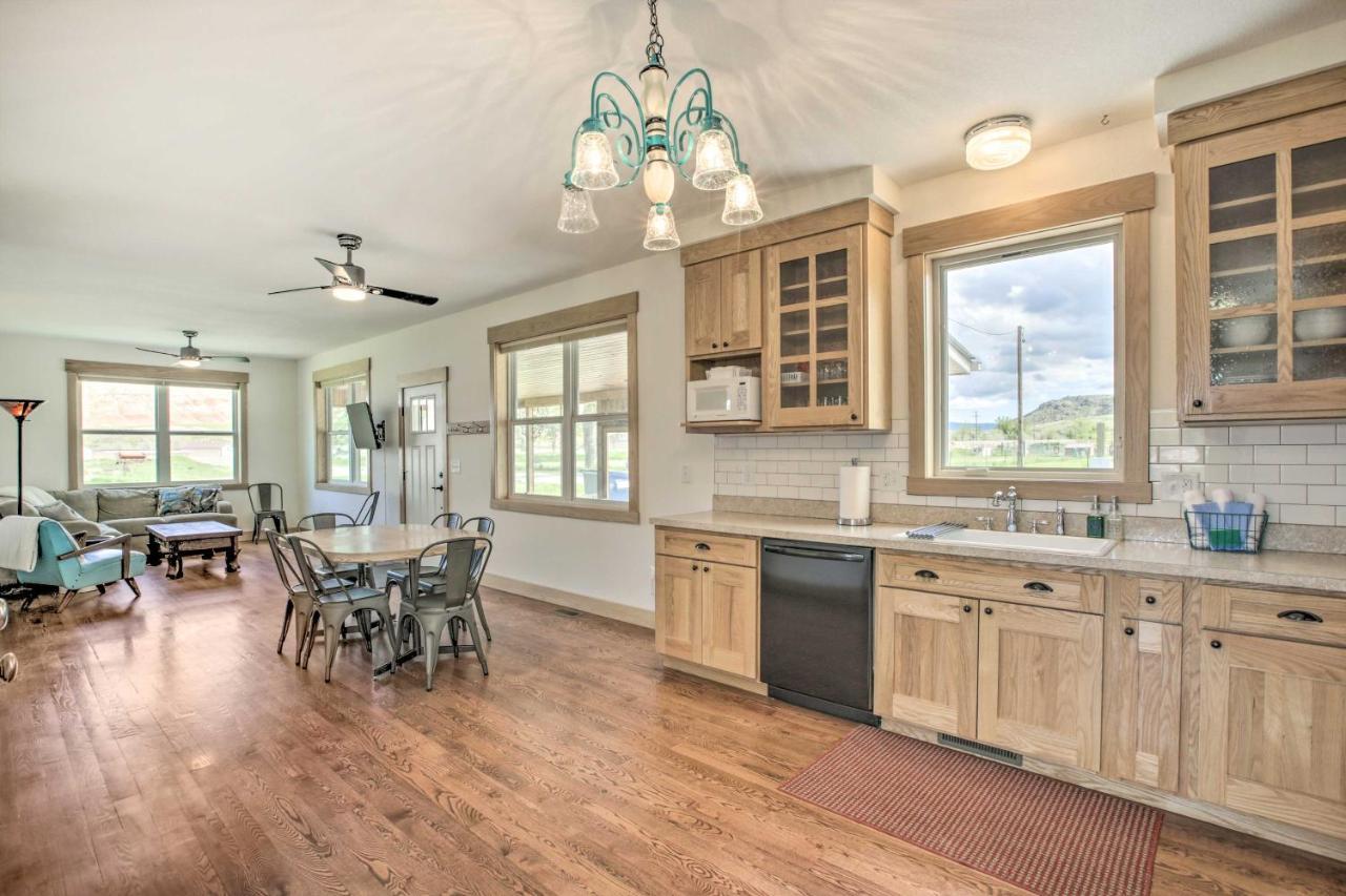 Idyllic Gem Screened Porch, Half Mi To River! ザーモポリス エクステリア 写真